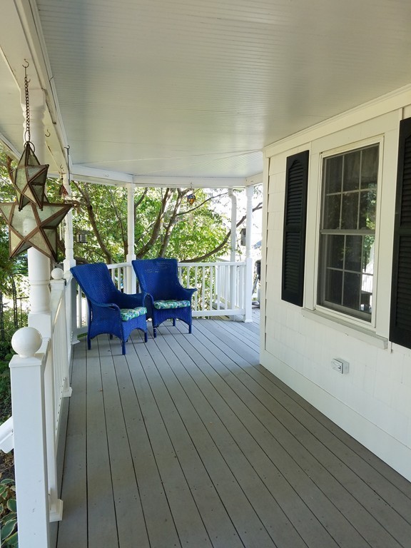 19 Pinecliff Road Weymouth, MA 02189 - Photo 3 of 17 Gallery Image 3