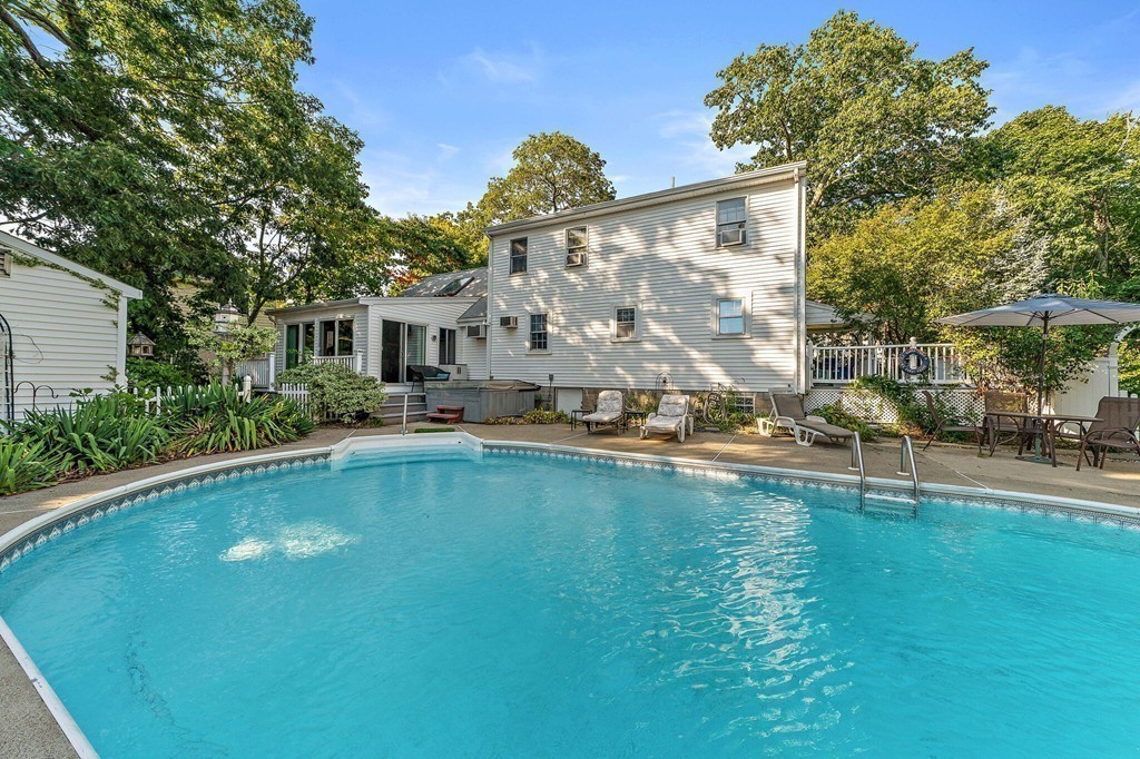19 Pinecliff Road Weymouth, MA 02189 - Photo 7 of 17 Gallery Image 7
