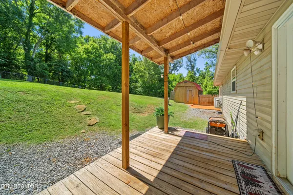 $424,900 | 631 Rock House Road, Kodak, TN 37764