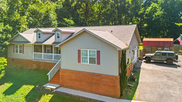 $439,900 | 631 Rock House Road, Kodak, TN 37764