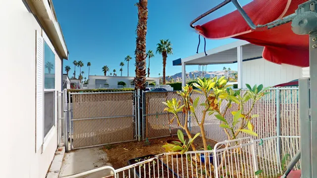 a picture of a outdoor space