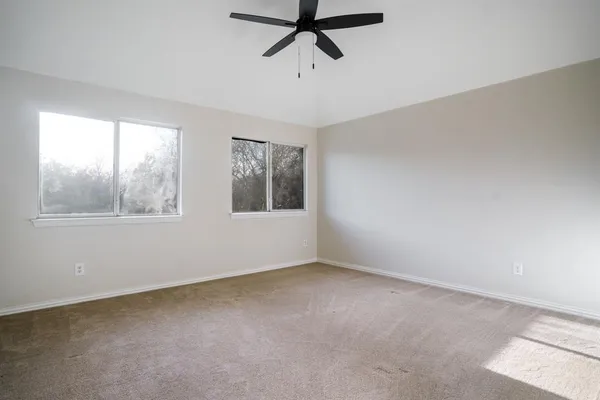 $1,095,000 | 1130 Cogburn Court, Shady Shores, TX 76208