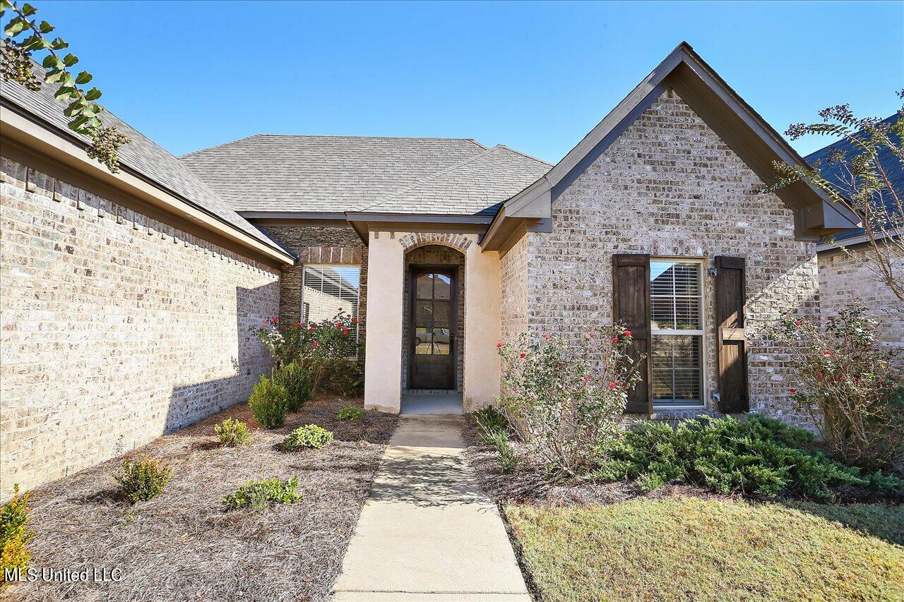 620 Greenfield Ridge Drive East Brandon, MS 39042 - Photo 1 of 25 03-620 Greenfield Ridge Dr