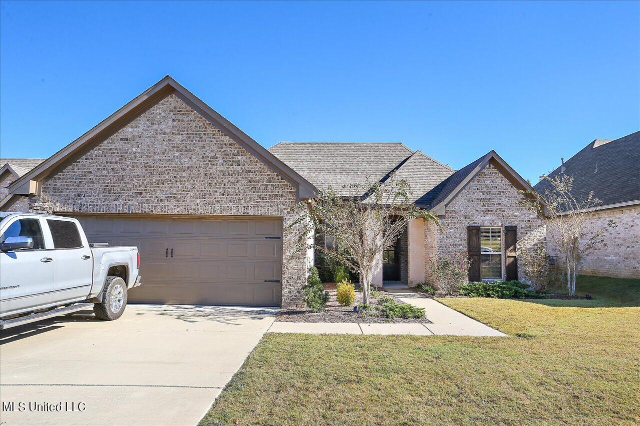 620 Greenfield Ridge Drive East Brandon, MS 39042 - Photo 3 of 25 01-620 Greenfield Ridge Dr