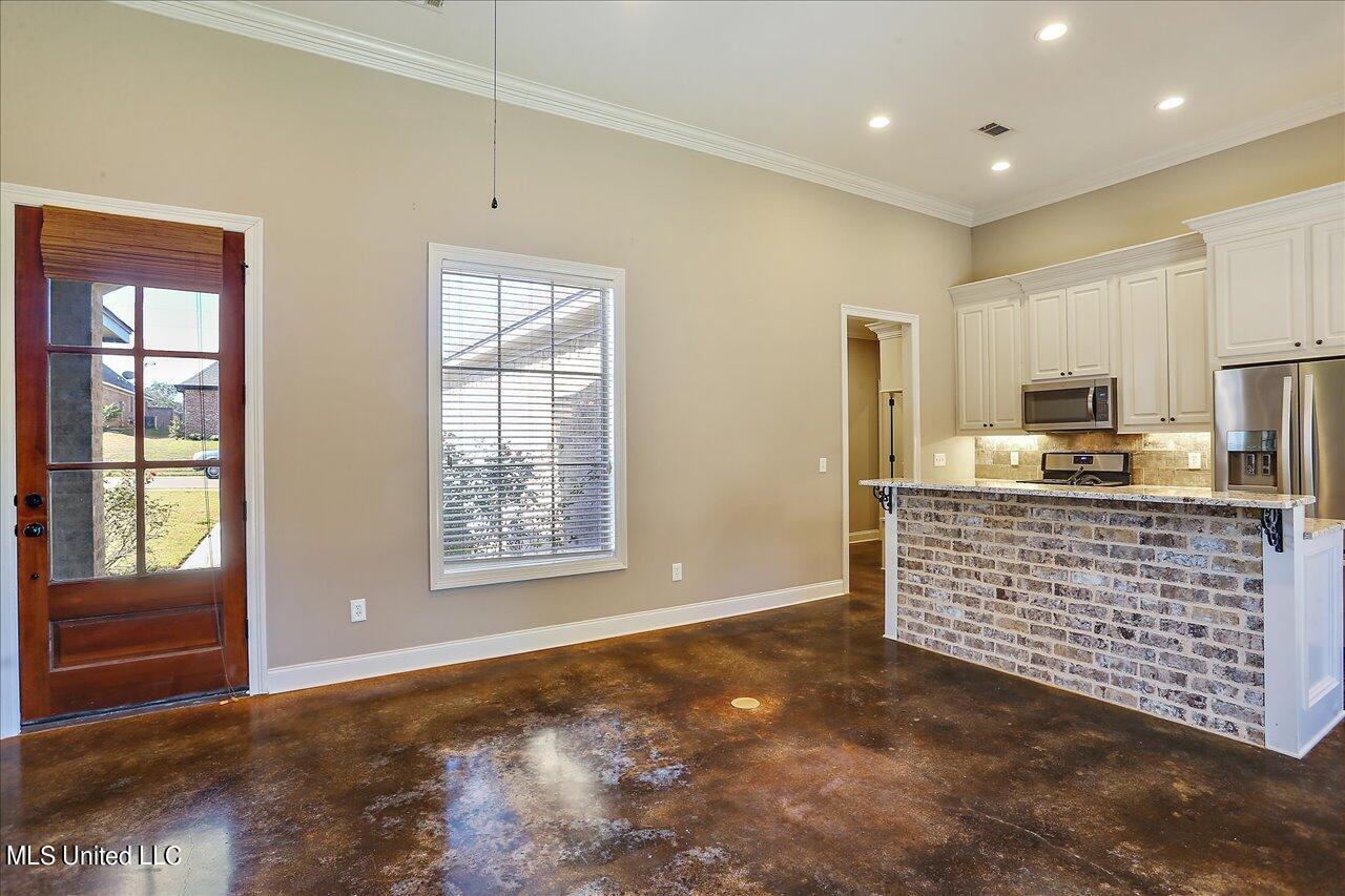 620 Greenfield Ridge Drive East Brandon, MS 39042 - Photo 6 of 25 06-620 Greenfield Ridge Dr