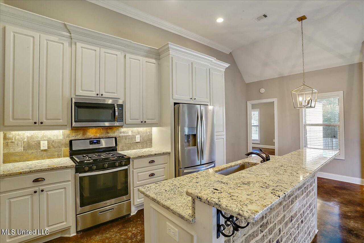 620 Greenfield Ridge Drive East Brandon, MS 39042 - Photo 8 of 25 08-620 Greenfield Ridge Dr