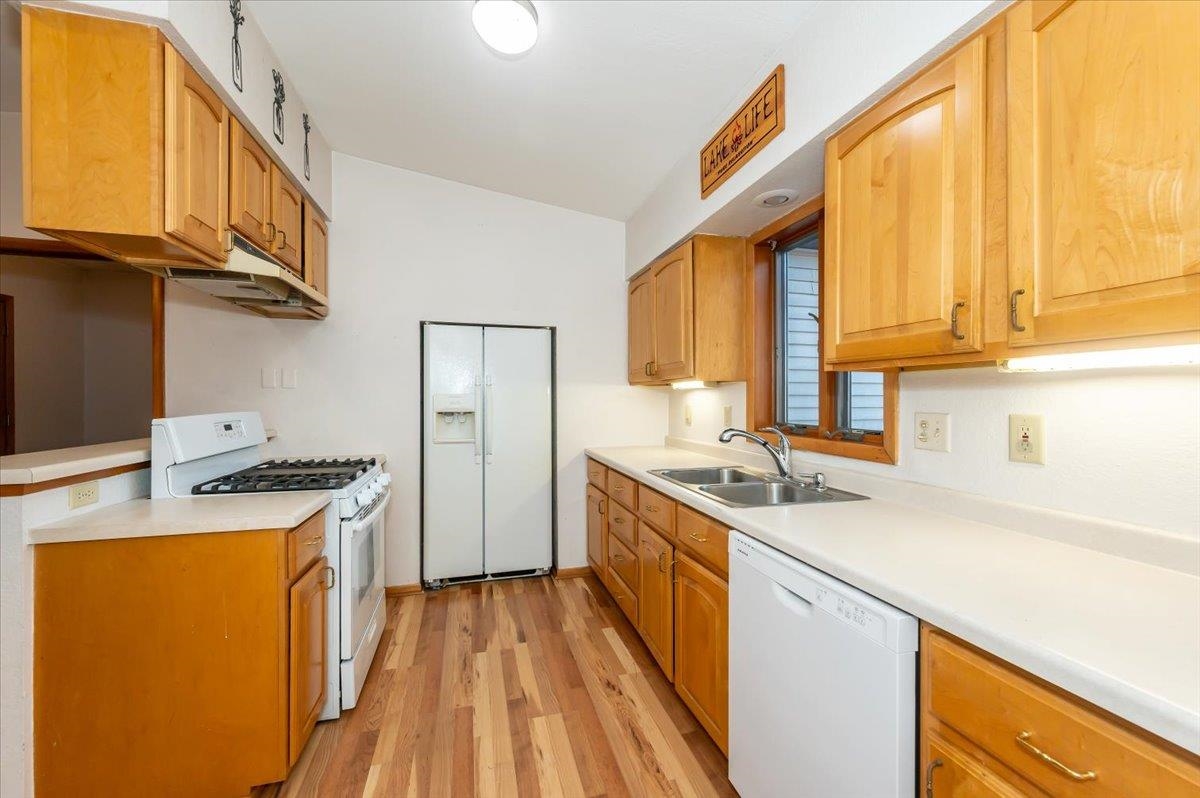 11662 Main Street Lake Nebagamon, WI 54849 - Photo 4 of 24