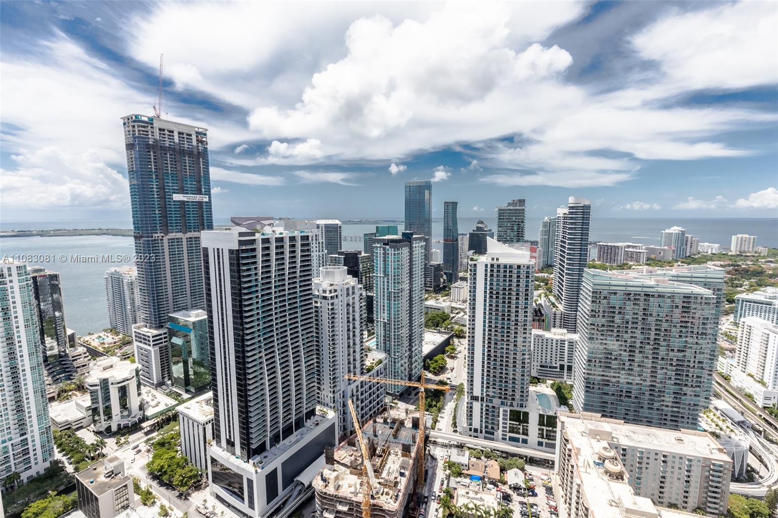 45 Southwest 9th Street, Unit 2207 Miami, FL 33130 - Photo 2 of 31