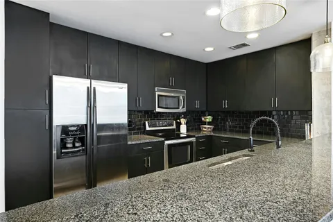 $599,000 | 360 Nueces Street, Unit 1809, Austin, TX 78701