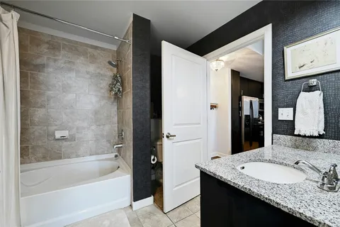 $599,000 | 360 Nueces Street, Unit 1809, Austin, TX 78701