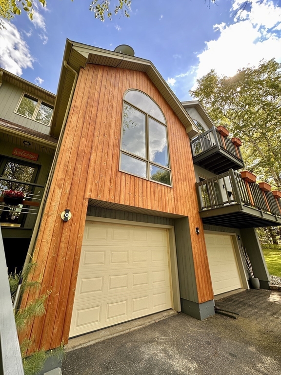 14 Laurel Ridge Drive Belchertown, MA 01007 - Photo 3 of 42