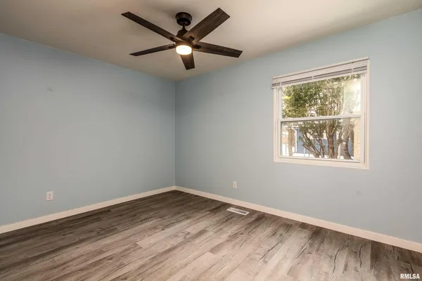 $112,900 | 79 Candy Lane, Murphysboro, IL 62966