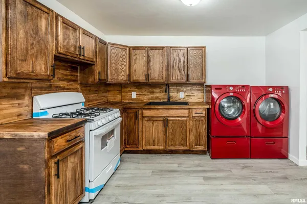 $112,900 | 79 Candy Lane, Murphysboro, IL 62966