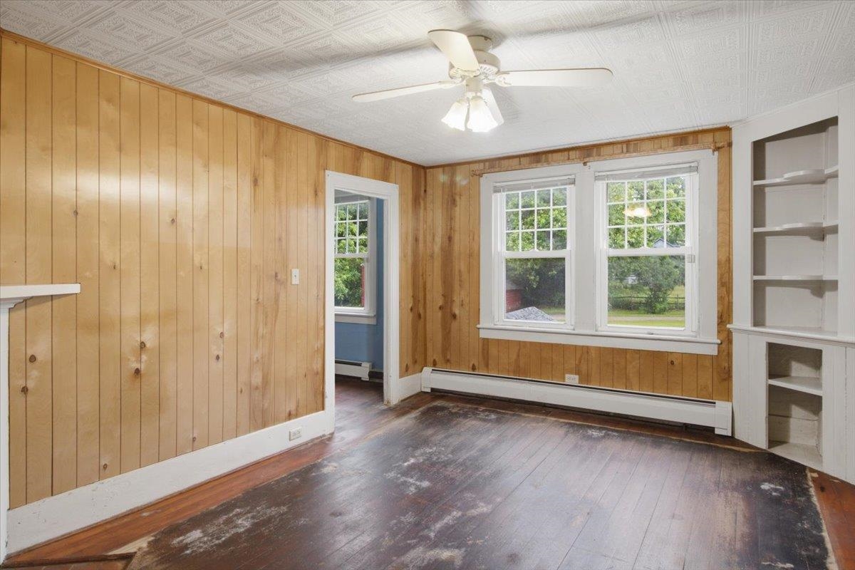 105 Hicks Avenue Bennington, VT 05201 - Photo 15 of 42