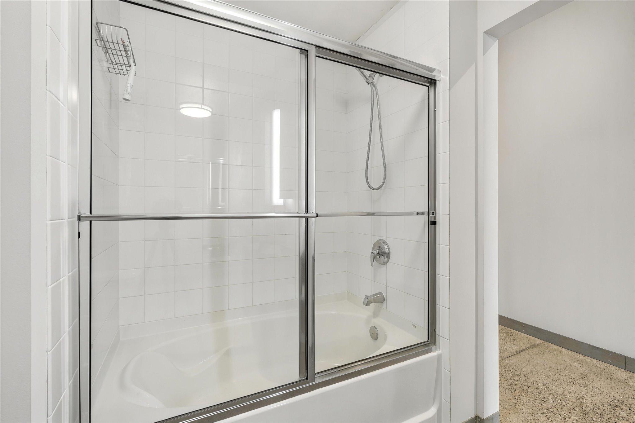 2929 Chicago Avenue, Unit 1002 Minneapolis, MN 55407 - Photo 30 of 59