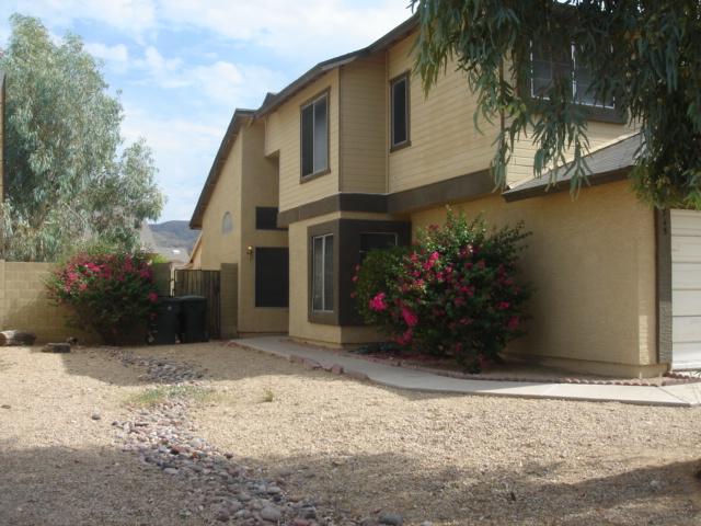 1745 East Carson Road Phoenix, AZ 85042 - Photo 2 of 3 *
