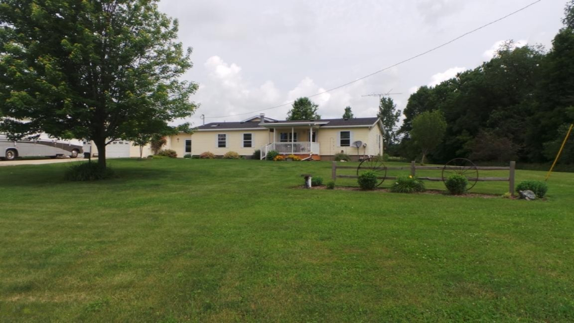 3389 B Stone Road Ionia, MI 48846 - Photo 31 of 47 20150615_153602