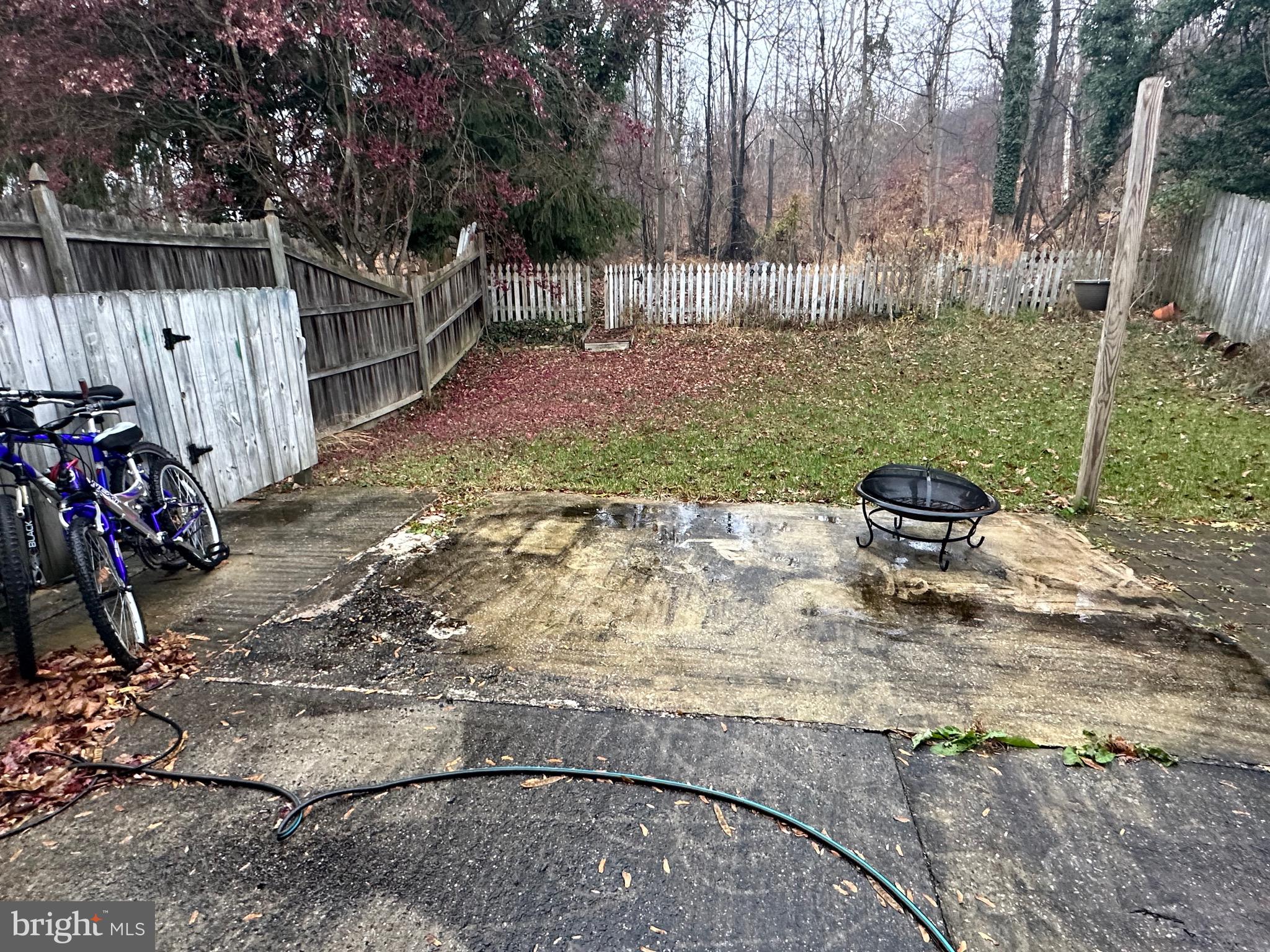 1338 Fox Run Reading, PA 19606 - Photo 21 of 21 a view of a backyard