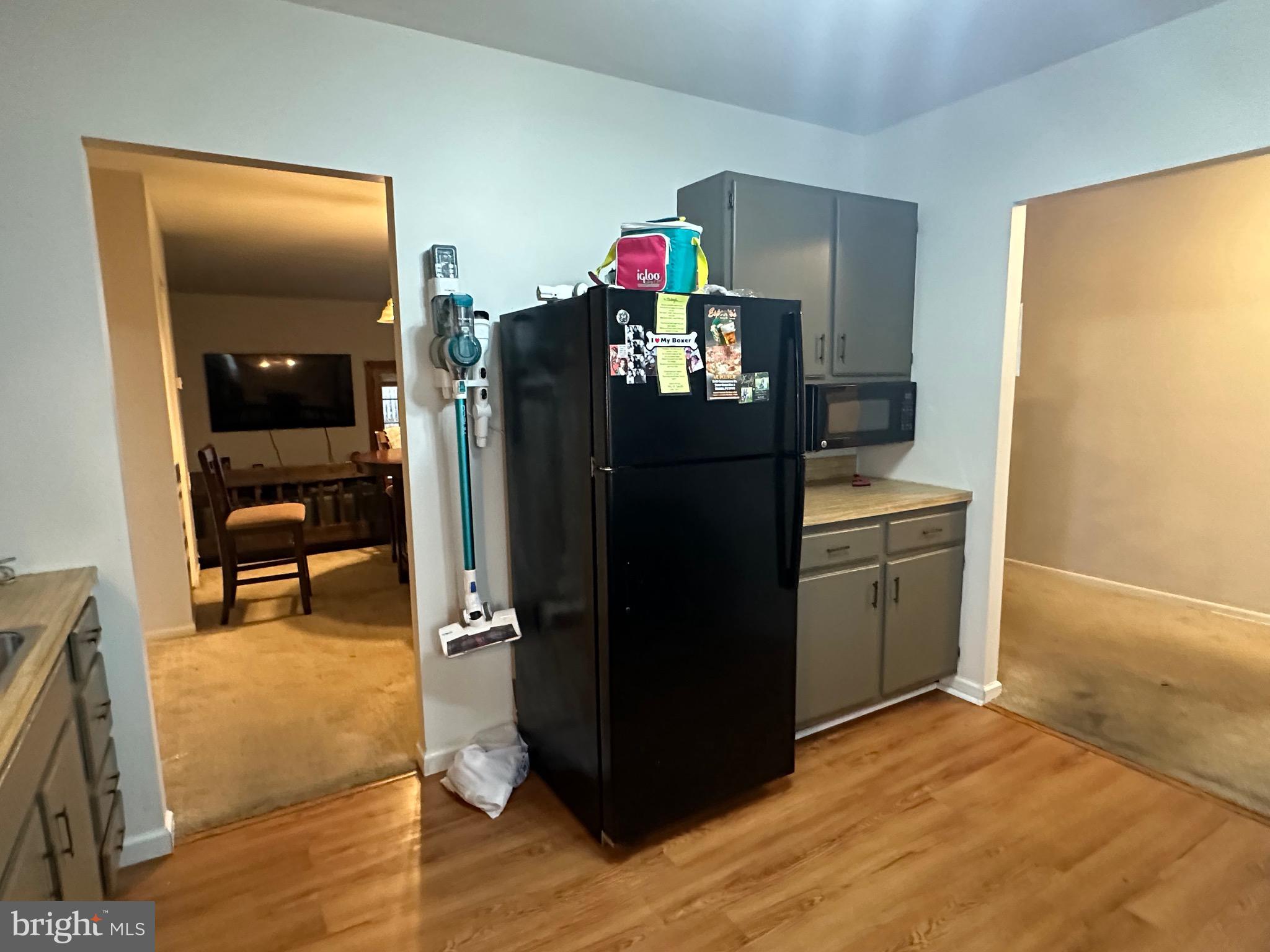 1338 Fox Run Reading, PA 19606 - Photo 6 of 21 a view of kitchen with wooden floor