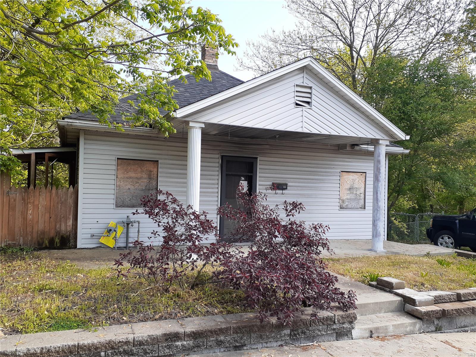 505 Spring Street Collinsville, IL 62234 - Photo 1 of 3 Gallery Image 1