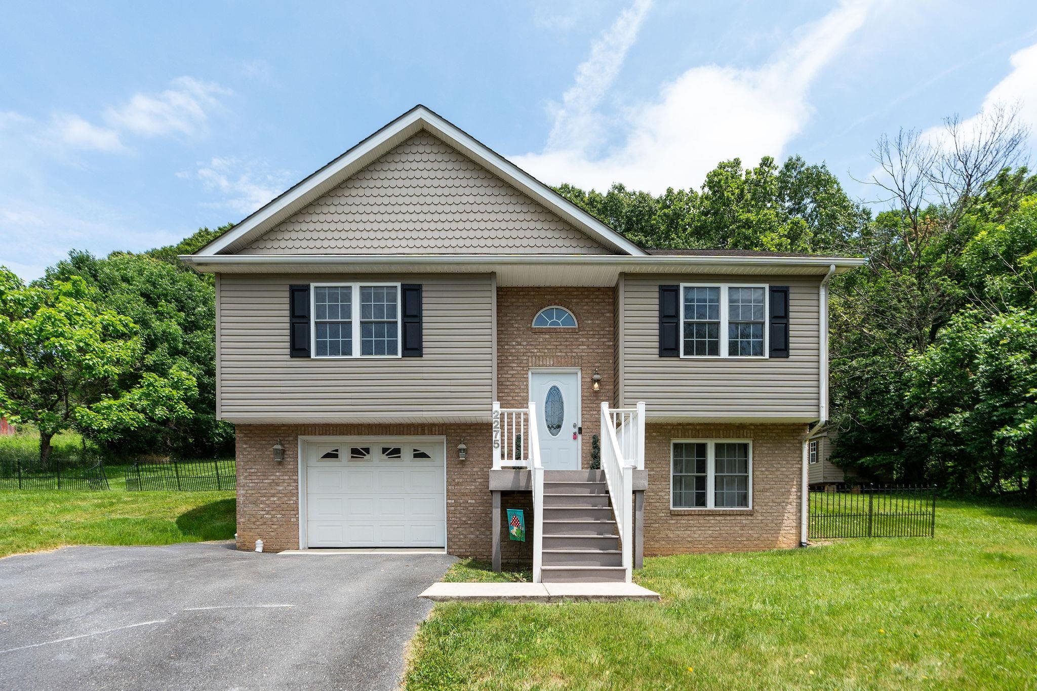 2275 Raphine Road Raphine, VA 24472 - Photo 1 of 48
