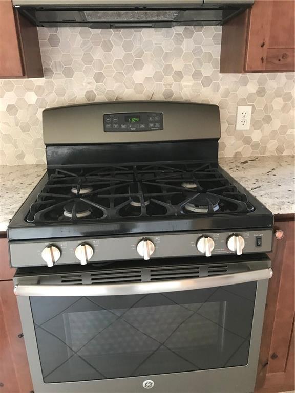 28 Ripley Road Cambridge, ME 04923 - Photo 7 of 35 Nice appliances-propane stove