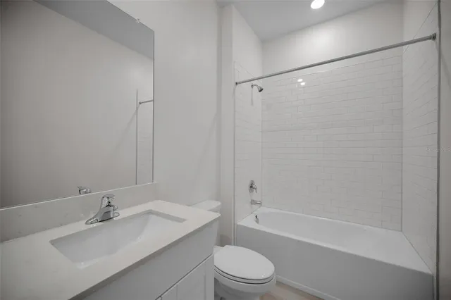 $2,800 | 18200 Pleasantview Boulevard, Land O Lakes, FL 34638