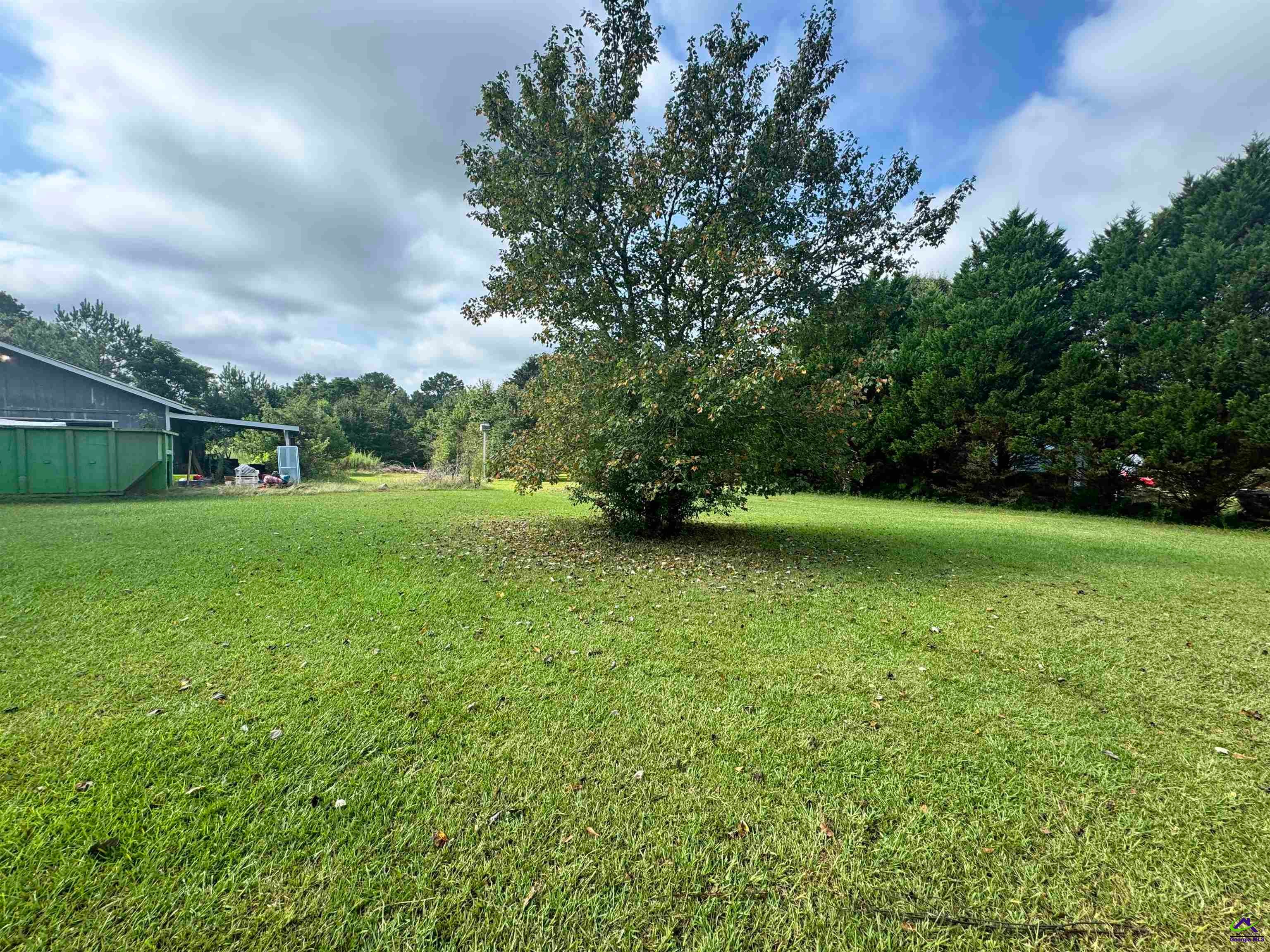 384 4 Points Road Jackson, GA 30233 - Photo 12 of 29 Gallery Image 12