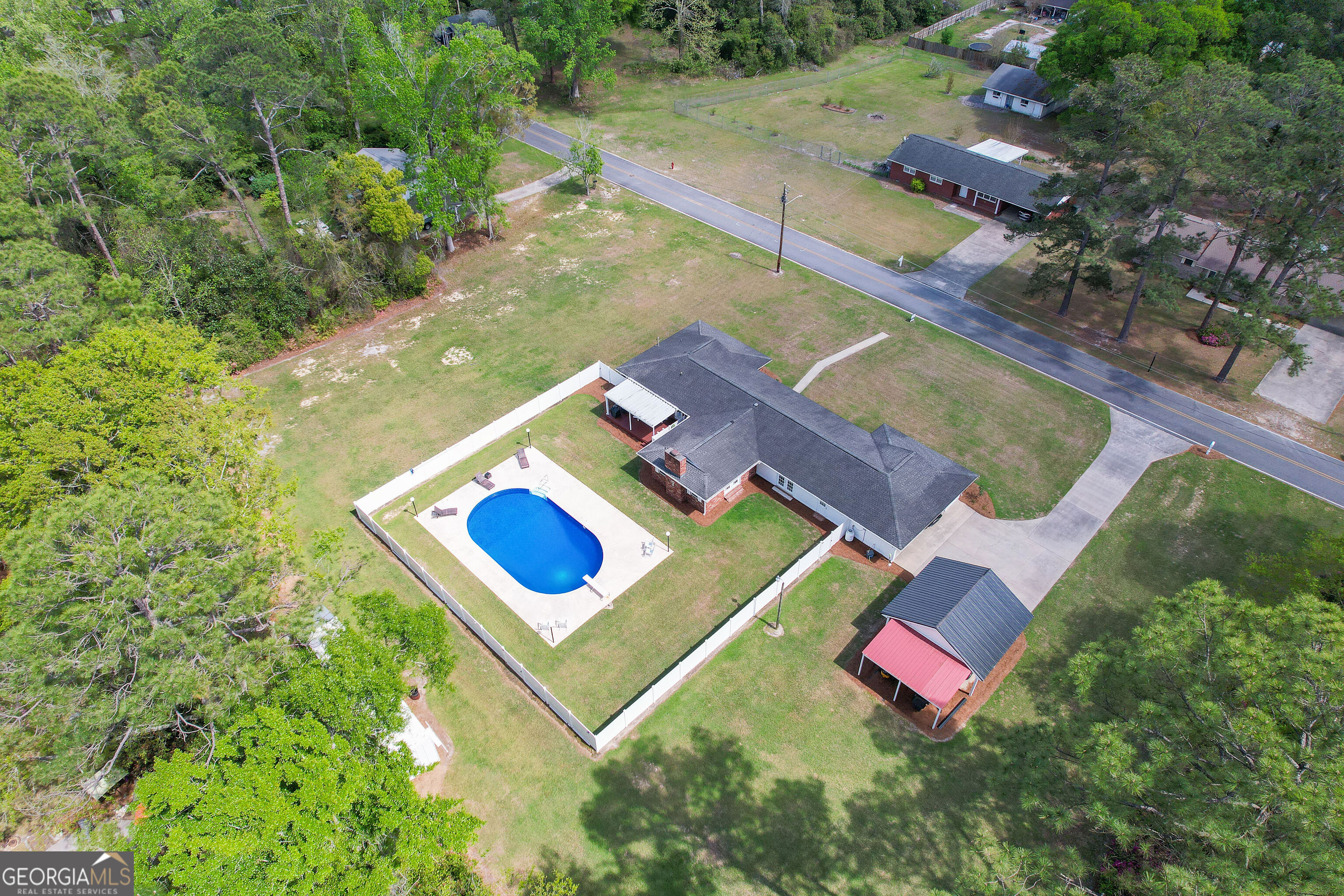 548 South 5th Street Jesup, GA 31545 - Photo 39 of 45 an aerial view of a house