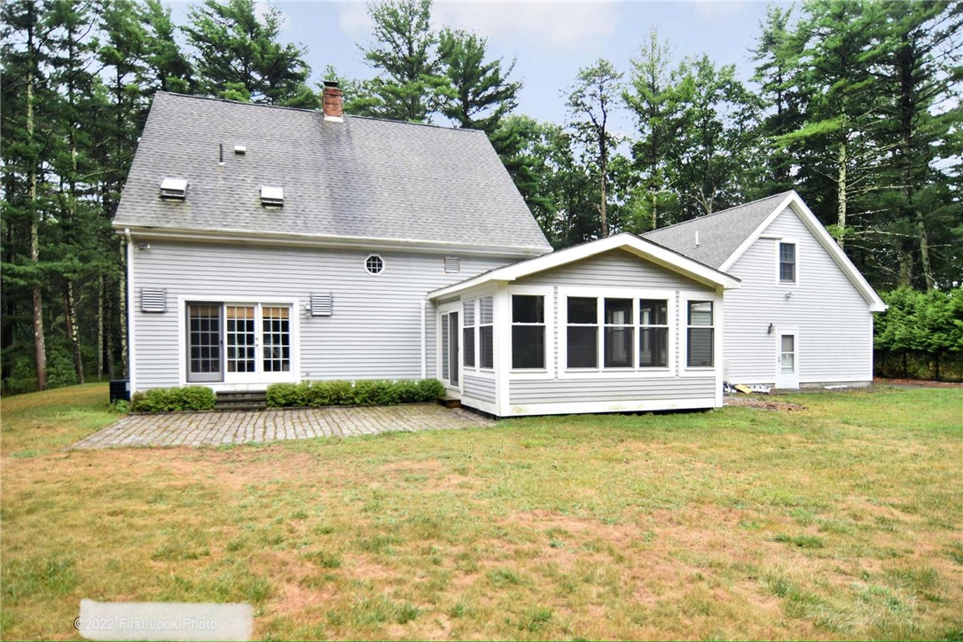 41 Chappel Pl Lane Exeter, RI 02822 - Photo 3 of 29