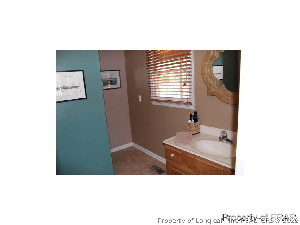 4015 Murphy Road Eastover, NC 28312 - Photo 20 of 36 Gallery Image 20