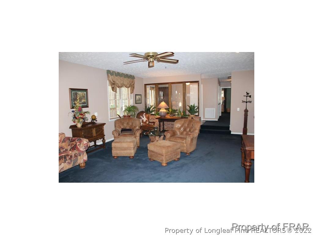 4015 Murphy Road Eastover, NC 28312 - Photo 7 of 36 Gallery Image 7