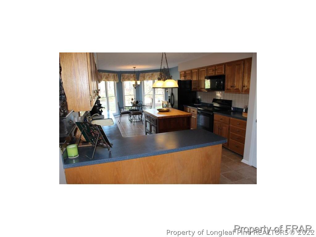 4015 Murphy Road Eastover, NC 28312 - Photo 9 of 36 Gallery Image 9
