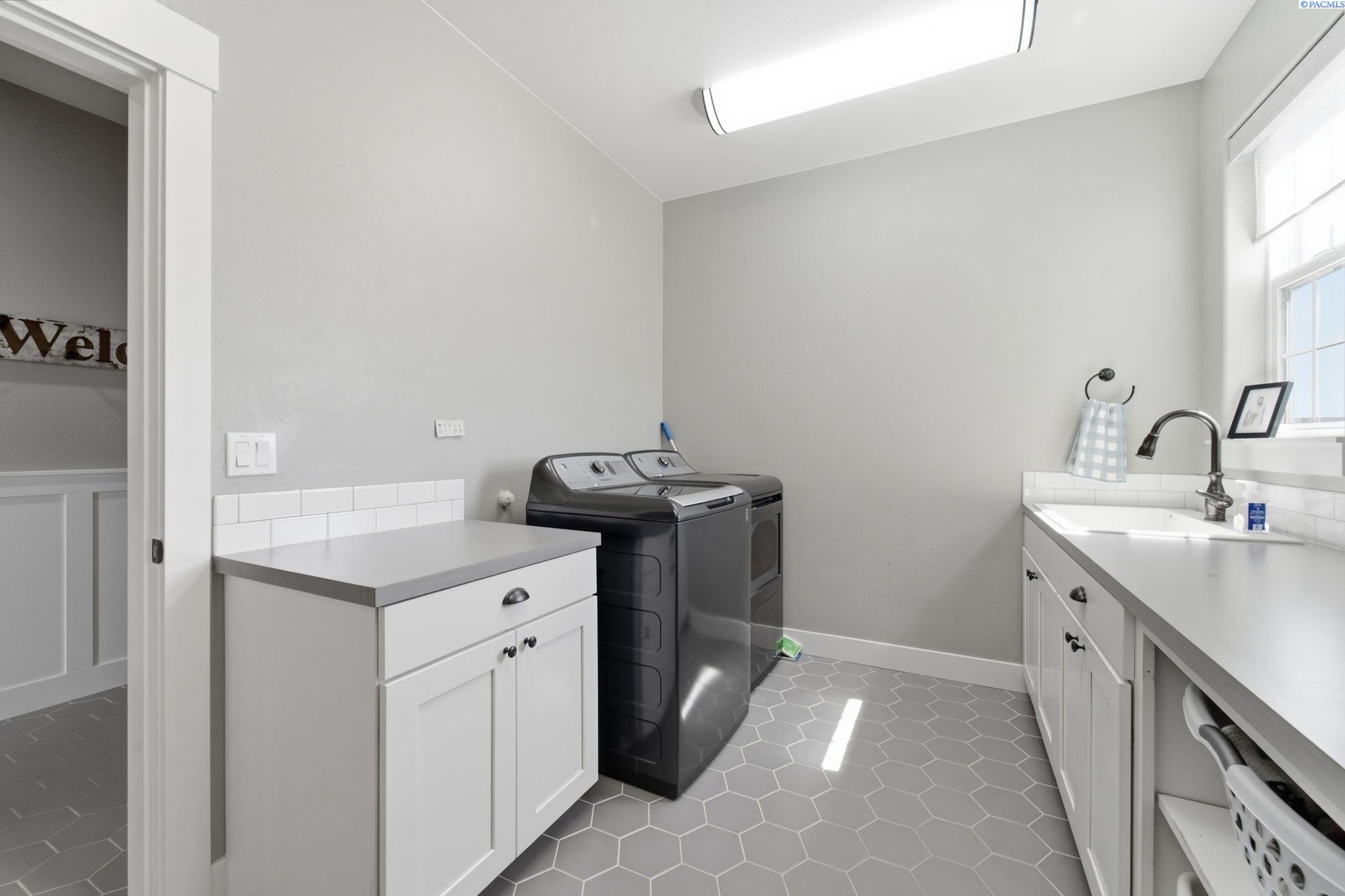 75103 East Reata Road Kennewick, WA 99338 - Photo 28 of 48 Gallery Image 28