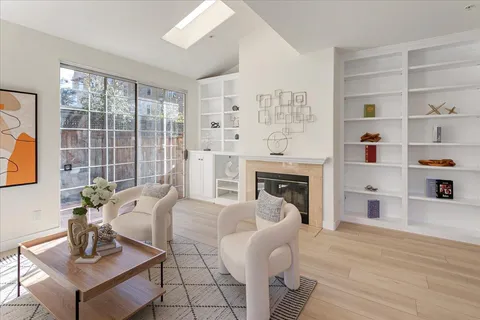 $1,480,000 | 4173 El Camino Real, Unit 11, Palo Alto, CA 94306