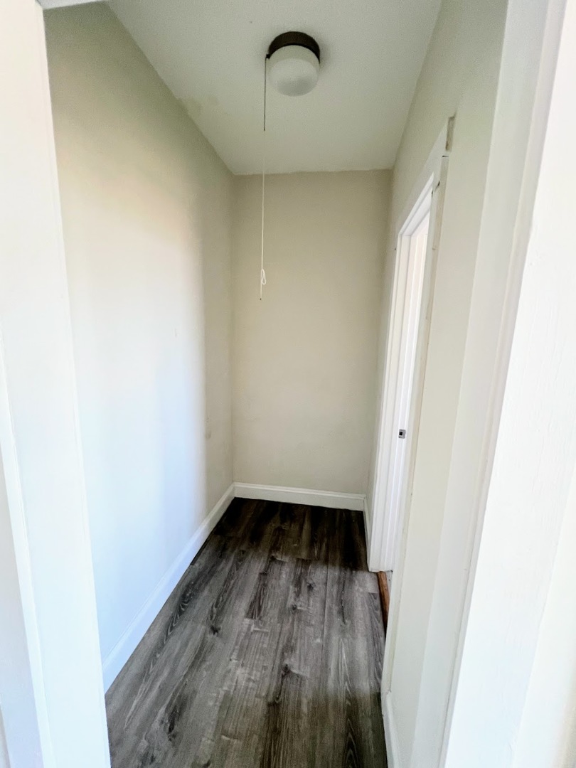 839 West Sheridan Road, Unit 205 Chicago, IL 60613 - Photo 8 of 11