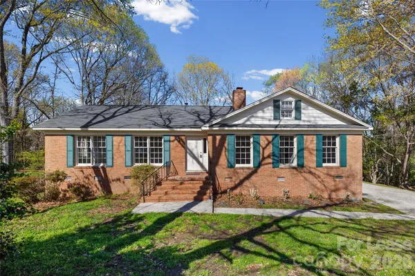 $2,200 | 2916 Braewood Place, Charlotte, NC 28226