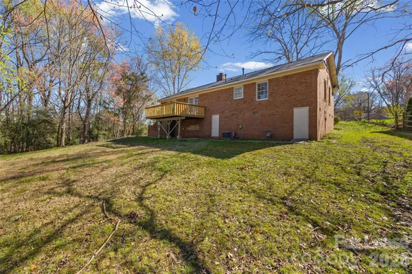 $2,200 | 2916 Braewood Place, Charlotte, NC 28226