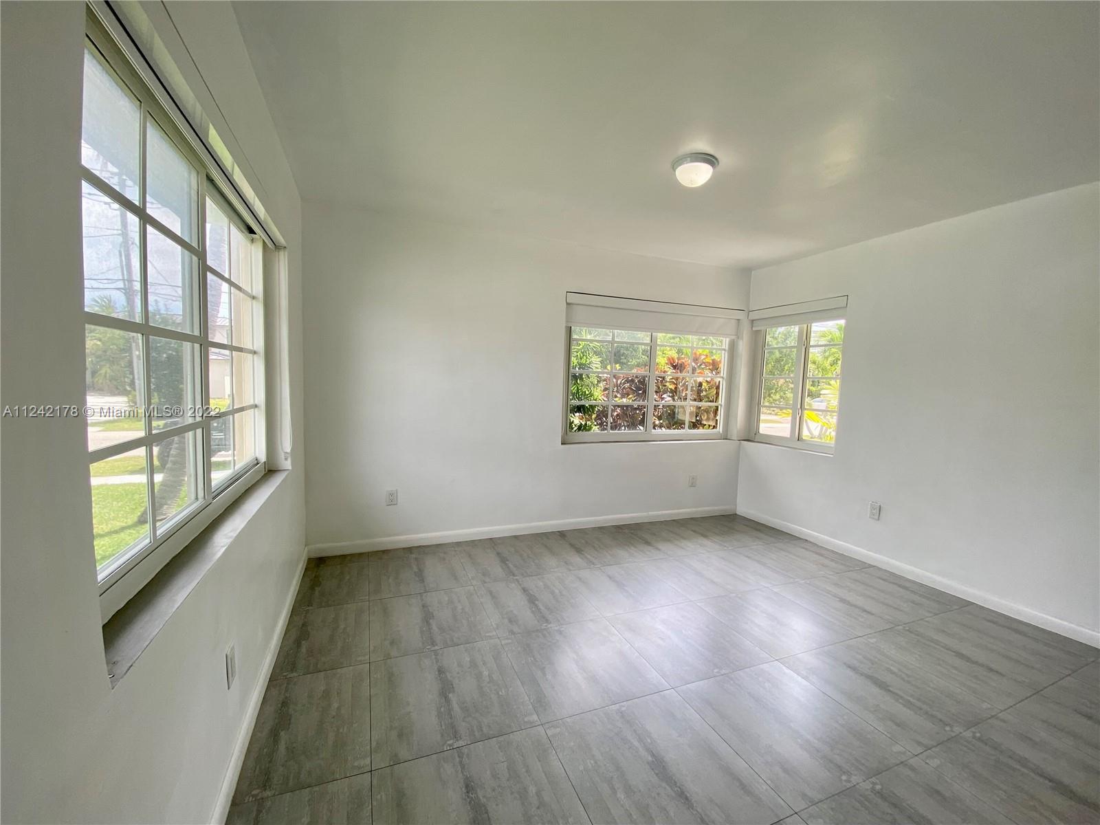 1201 South Biscayne Point Road Miami Beach, FL 33141 - Photo 30 of 62
