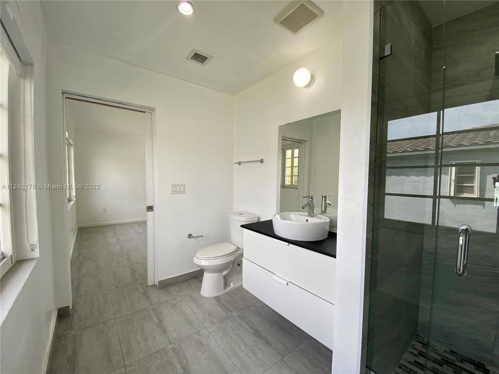 1201 South Biscayne Point Road Miami Beach, FL 33141 - Photo 33 of 62