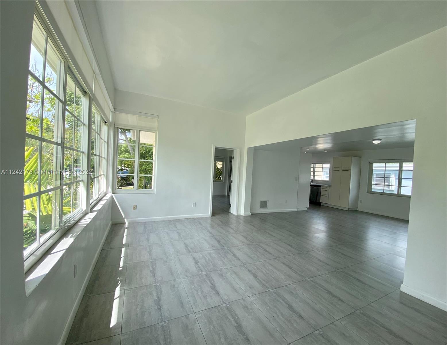 1201 South Biscayne Point Road Miami Beach, FL 33141 - Photo 43 of 62