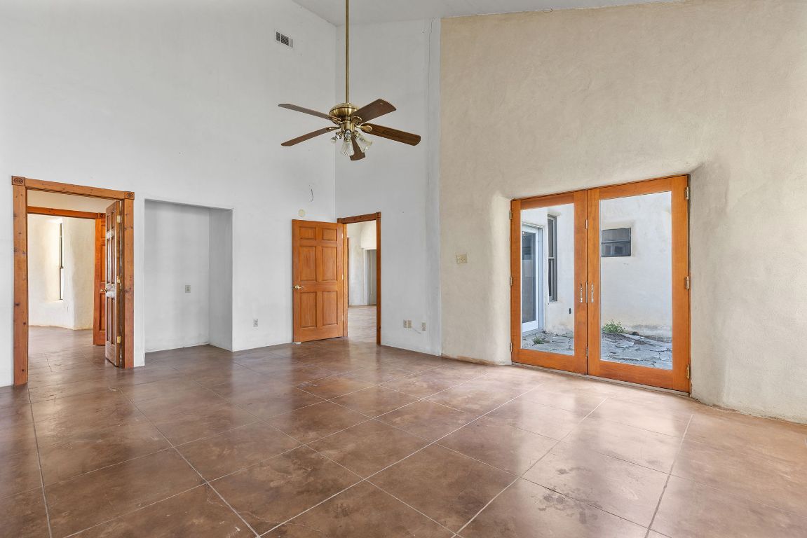 1400 Cobb Creek Road Georgetown, TX 78633 - Photo 12 of 38 a view of an empty room with closet and a window