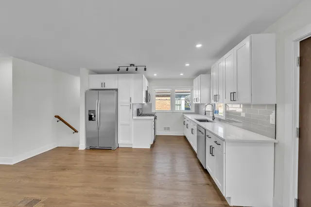 $364,990 | 7746 South Kolmar Avenue, Chicago, IL 60652