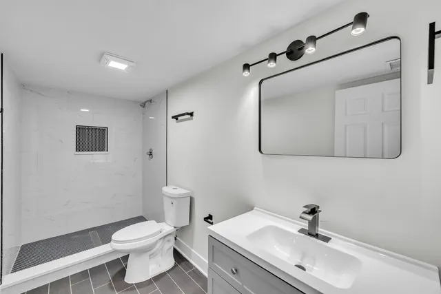 $364,990 | 7746 South Kolmar Avenue, Chicago, IL 60652