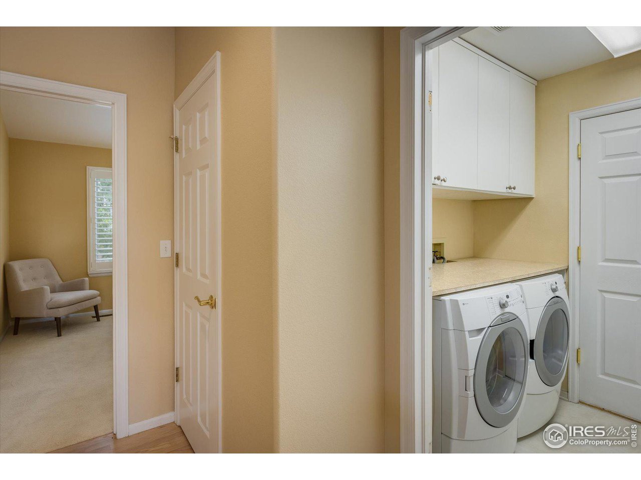 2740 Prairie Ridge Court Lafayette, CO 80026 - Photo 18 of 40 Main Level Laundry