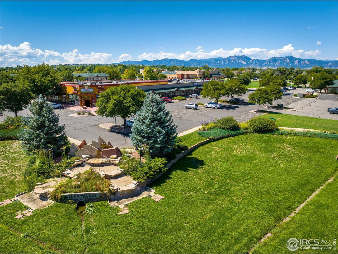 2740 Prairie Ridge Court Lafayette, CO 80026 - Photo 37 of 40 Great Dining, Shopping, Coffee - 1 block!