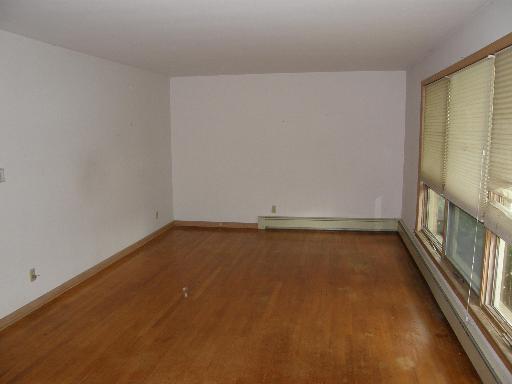 4506 South Ridgeway Road Ringwood, IL 60072 - Photo 3 of 8