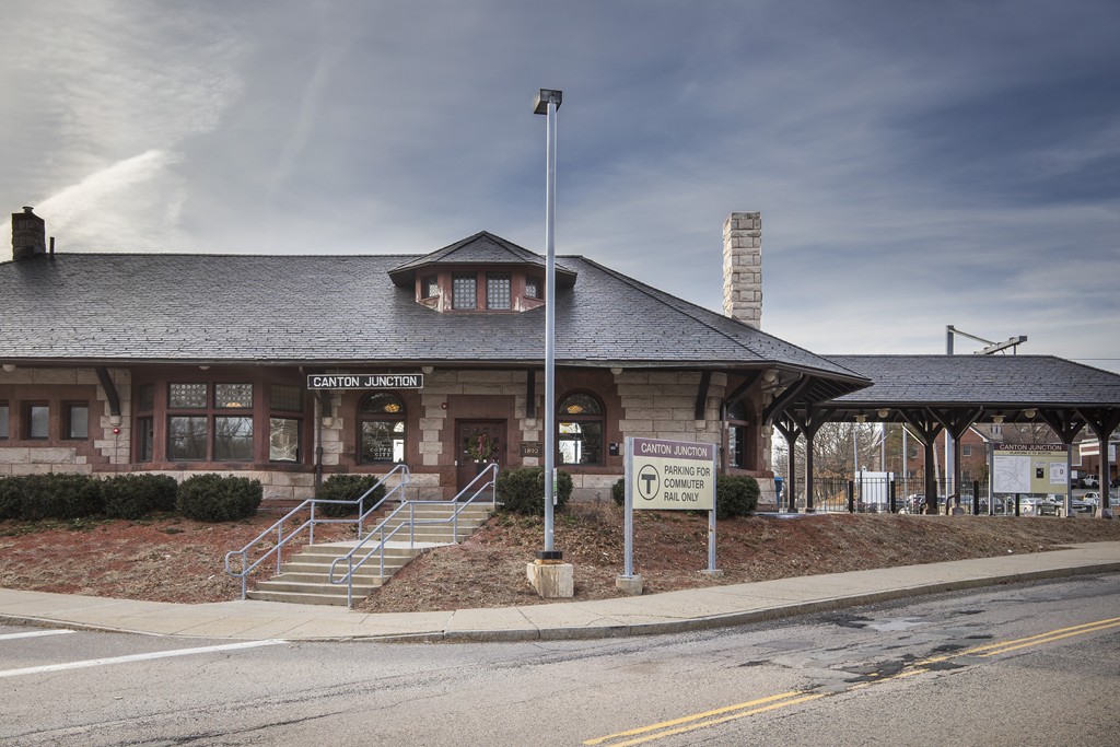 24 Wall Street, Unit E Canton, MA 02021 - Photo 19 of 19 a front view of a house