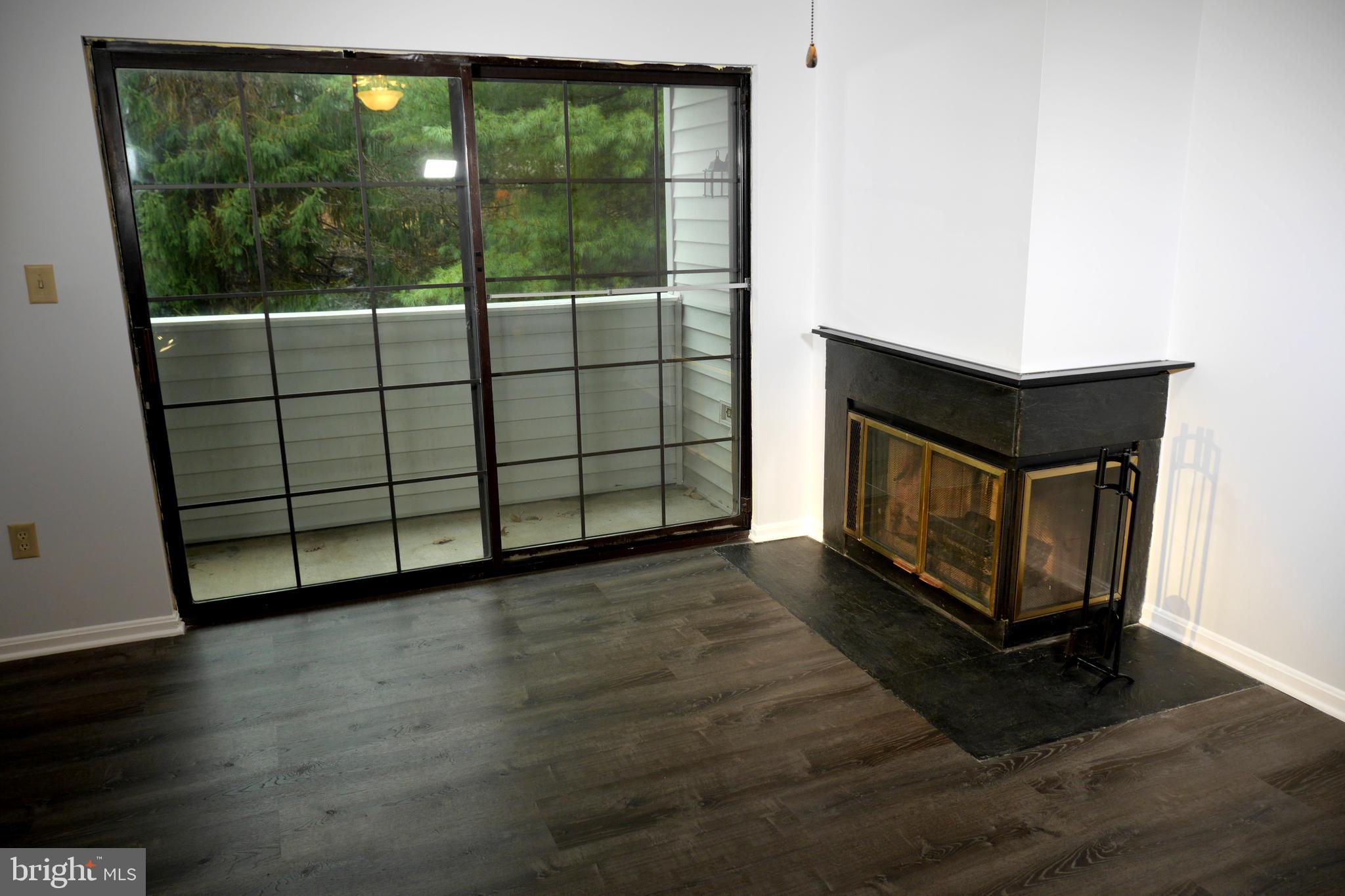 1601 Carriage House Terrace, Unit G Silver Spring, MD 20904 - Photo 9 of 16 Living Room