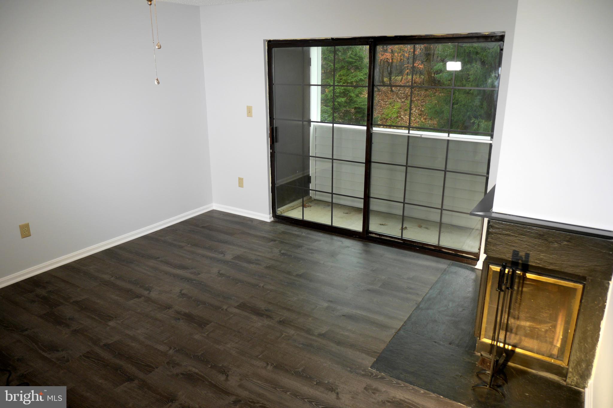 1601 Carriage House Terrace, Unit G Silver Spring, MD 20904 - Photo 10 of 16 Living Room